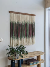 Load image into Gallery viewer, Green/Burgundy Ash