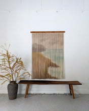 Load image into Gallery viewer, Amber Horizons
