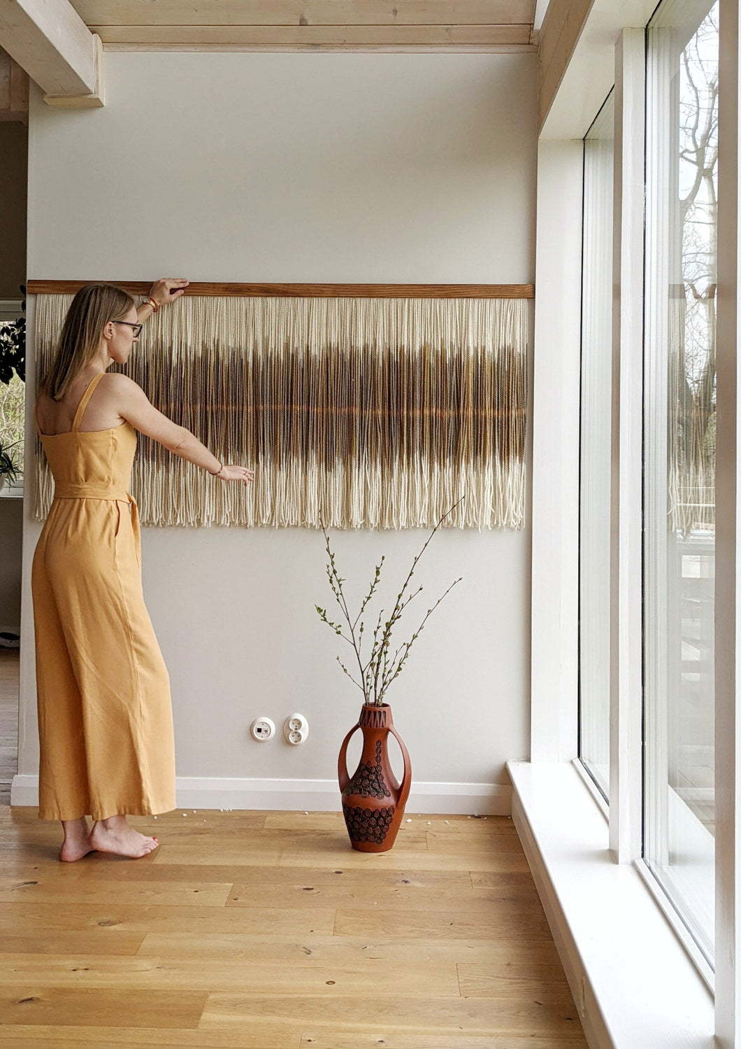 Minimal dip dye wall hanging, yarn wall tapestry, woven black wall hanging, contemporary gray fiber art, living room wall decoration