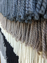 Load image into Gallery viewer, Hoop series #2
